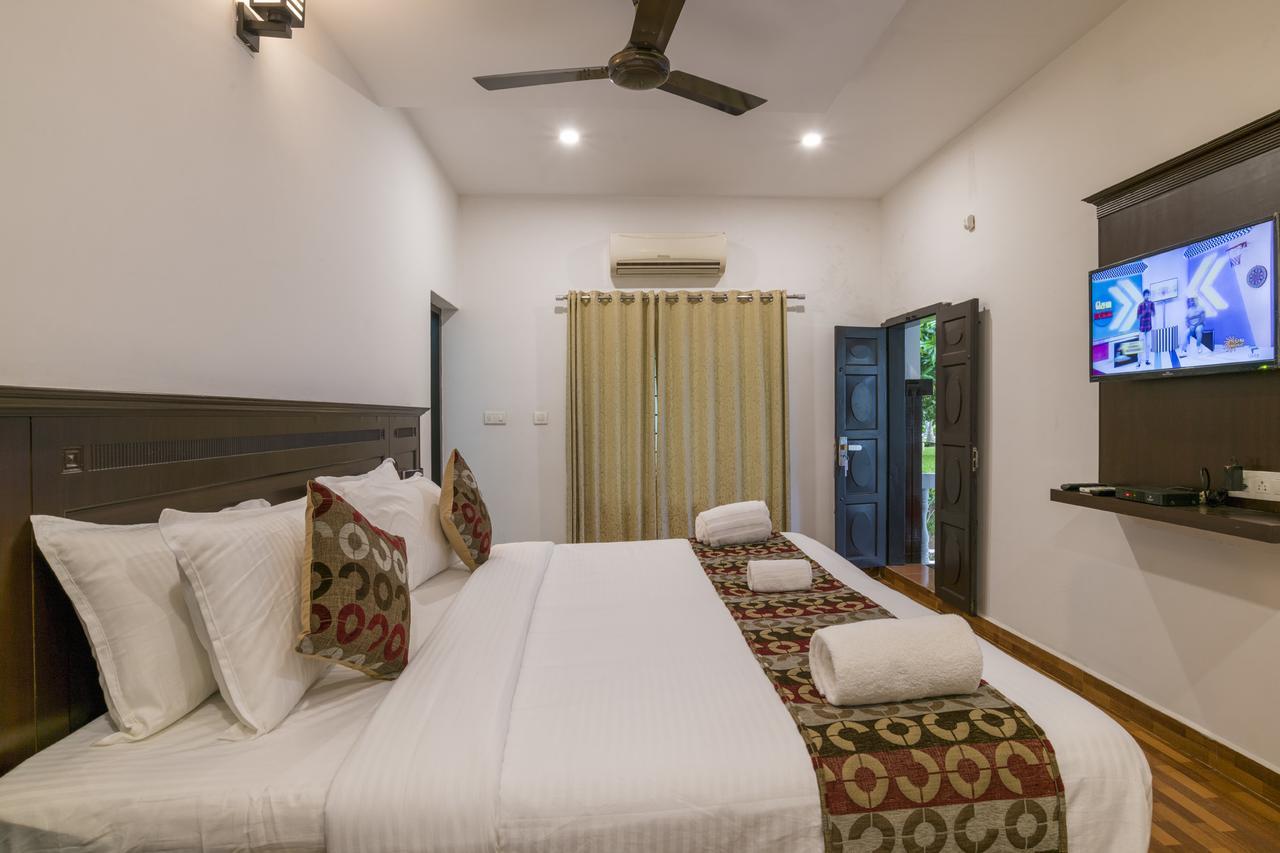 Warmth Lake Haven Alappuzha Екстериор снимка