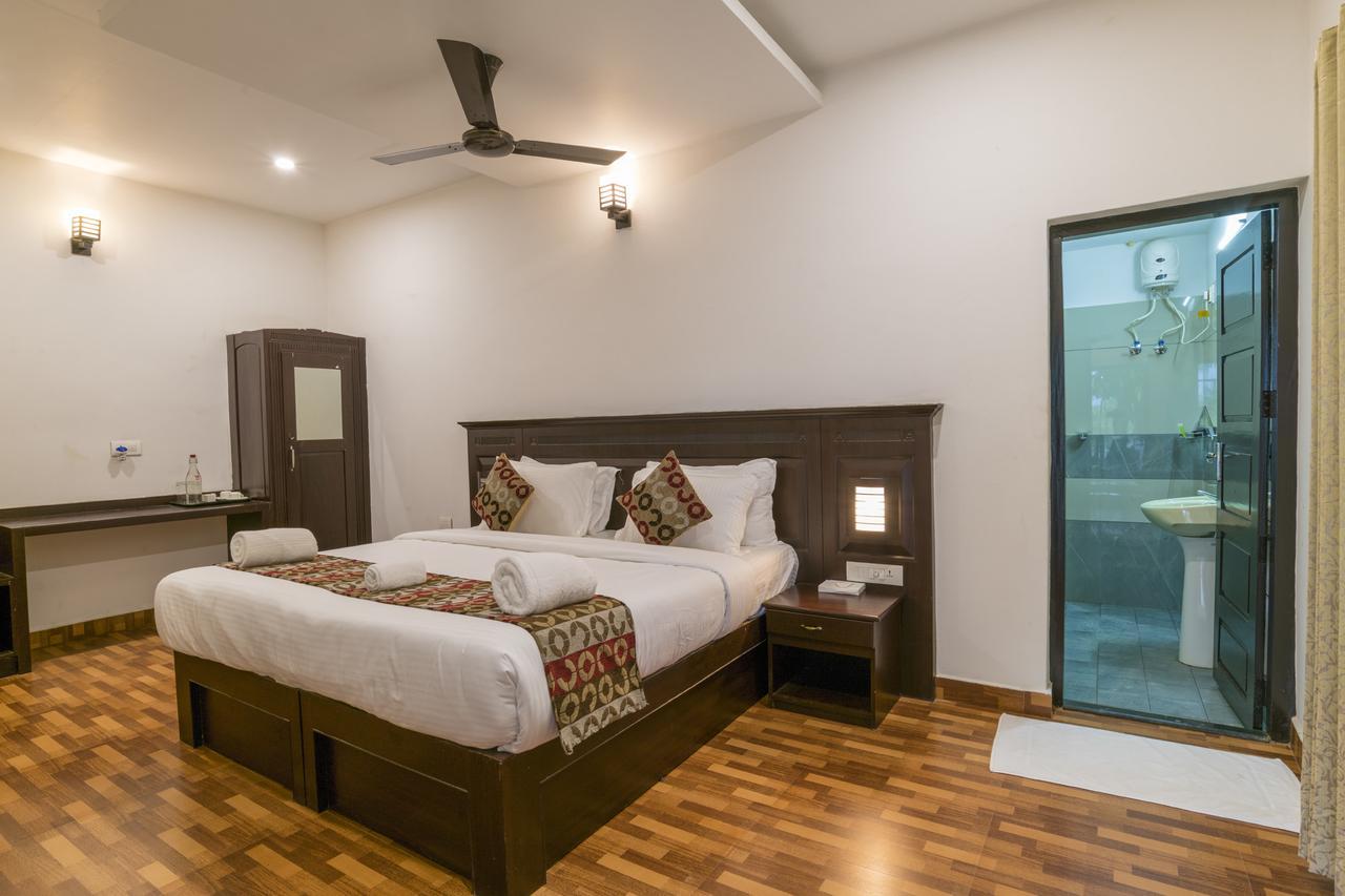 Warmth Lake Haven Alappuzha Екстериор снимка