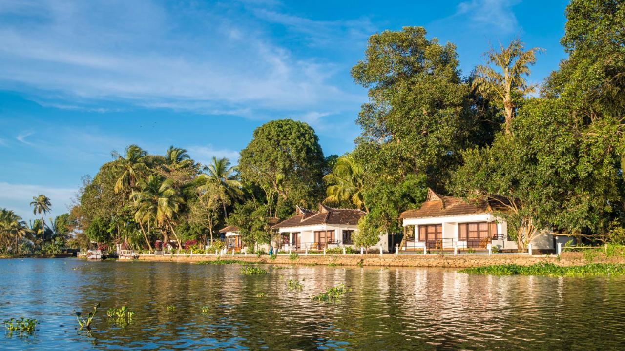 Warmth Lake Haven Alappuzha Екстериор снимка