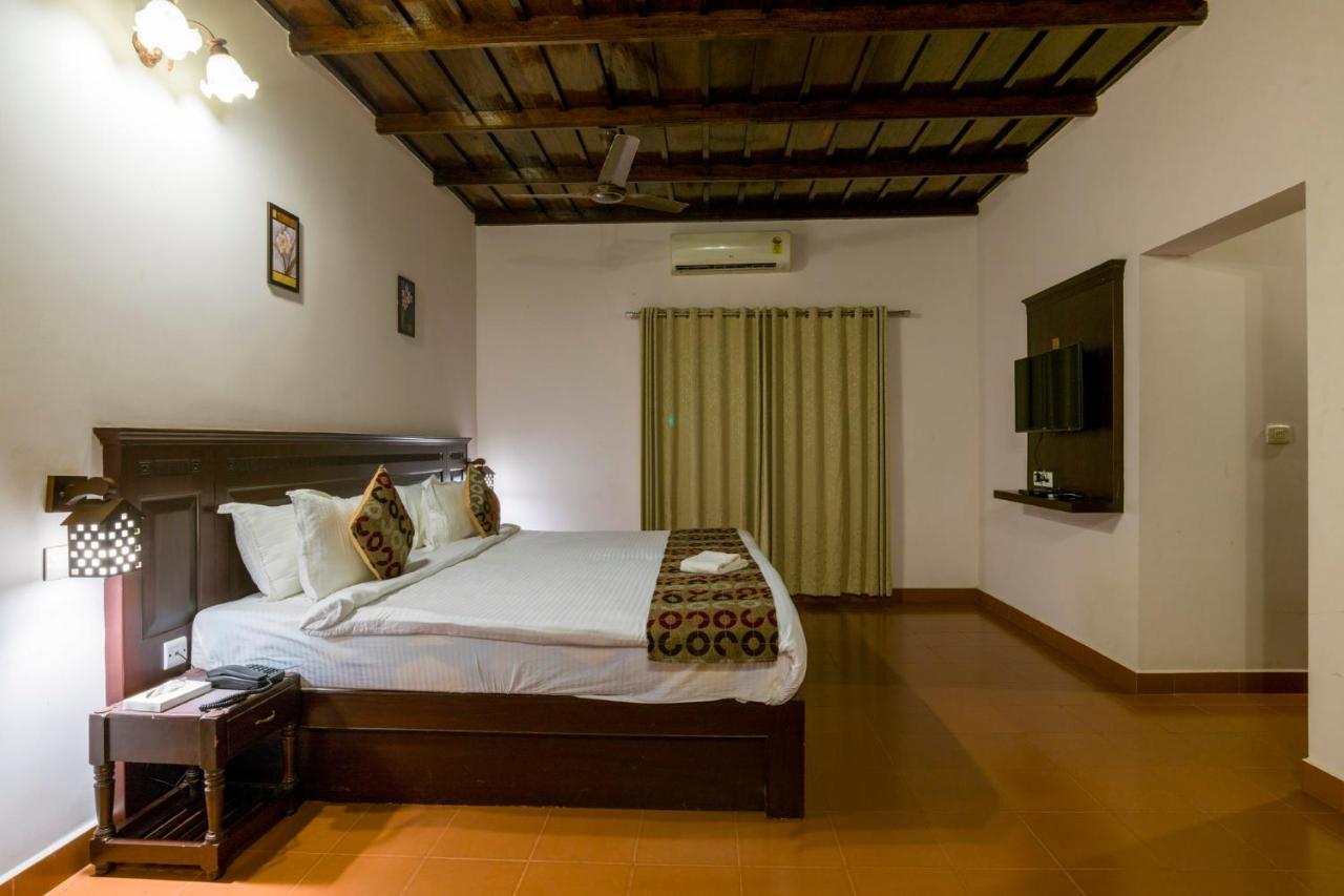 Warmth Lake Haven Alappuzha Екстериор снимка